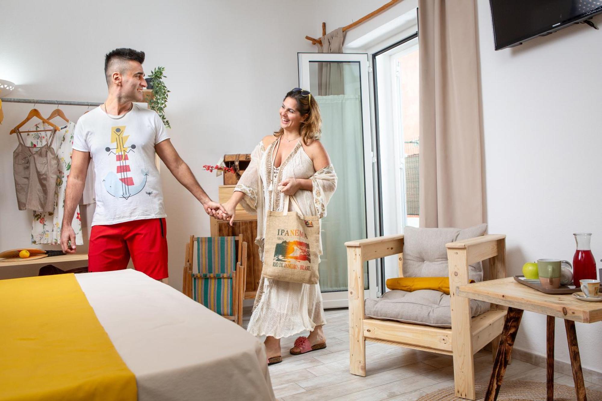 B&B Les Chambres Rooms & Suite Санта-Тереза-Галлура Экстерьер фото