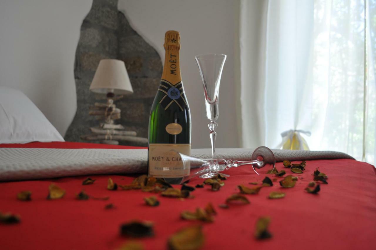 B&B Les Chambres Rooms & Suite Санта-Тереза-Галлура Экстерьер фото
